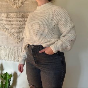 H&M Cropped Sweater